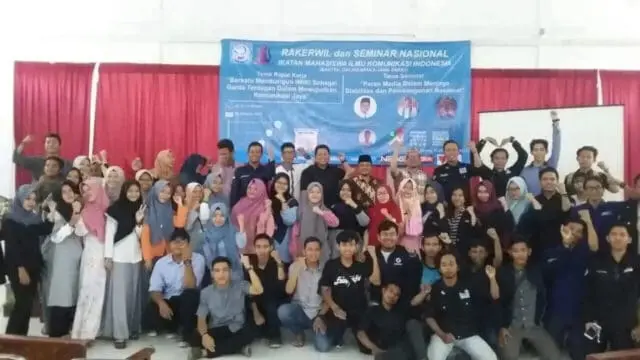 Yhannu Setyawan: Transparasi Publik di Pemda Belum Maksimal Yhannu Setyawan: Transparasi Publik di Pemda Belum Maksimal