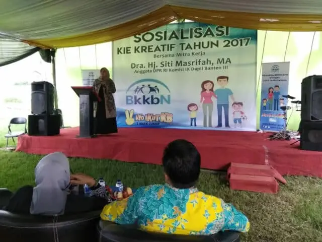Anggota DPR RI Ajak Warga Jurang Mangu Benahi Kualitas Keluarga Berencana Anggota DPR RI Ajak Warga Jurang Mangu Benahi Kualitas Keluarga Berencana