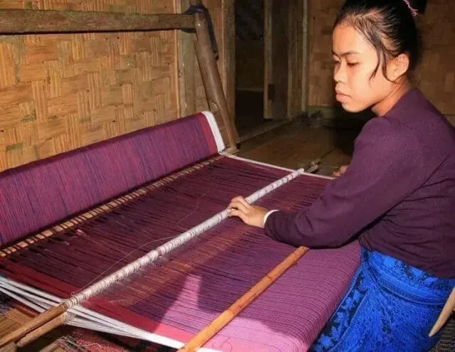 Kain Tenun Badui Diminati Konsumen Lokal dan Mancanegara Kain Tenun Badui Diminati Konsumen Lokal dan Mancanegara