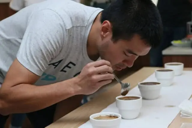Jumlah Peminum Kopi di Indonesia Meningkat, Bisnis coffee shop Sangat Menjanjikan Jumlah Peminum Kopi di Indonesia Meningkat, Bisnis coffee shop Sangat Menjanjikan