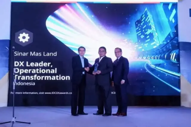 Perusahaan Sinar Mas Land Raih Penghargaan DX Leader di Ajang IDC Digital Transformation Awards 2017 Perusahaan Sinar Mas Land Raih Penghargaan DX Leader di Ajang IDC Digital Transformation Awards 2017