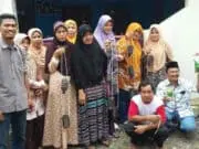 Yhannu Setyawan Latih Pertanian Vertikultur Warga Pakupatan Yhannu Setyawan Latih Pertanian Vertikultur Warga Pakupatan