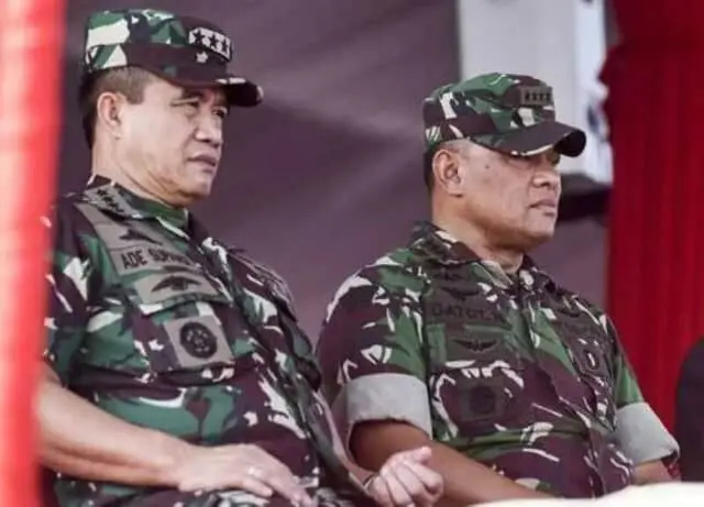 Jenderal Gatot Nurmantyo Tinjau Gladi Bersih HUT TNI Ke-72 di Cilegon Jenderal Gatot Nurmantyo Tinjau Gladi Bersih HUT TNI Ke-72 di Cilegon