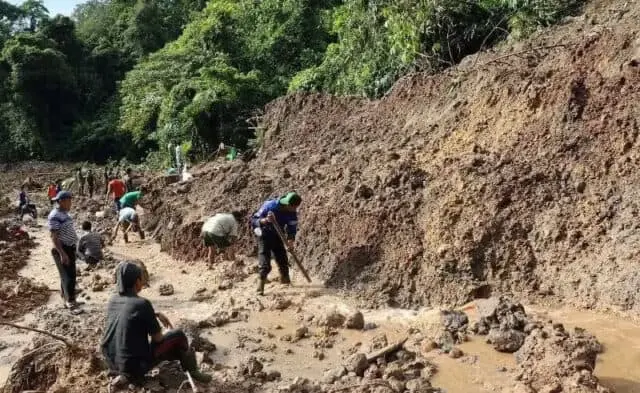 BPBD Lebak Imbau Masyarakat di Perbukitan Waspada Bencana Alam BPBD Lebak Imbau Masyarakat di Perbukitan Waspada Bencana Alam