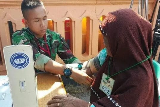 Pengobatan Gratis Menjelang HUT TNI ke-72 Pengobatan Gratis Menjelang HUT TNI ke-72