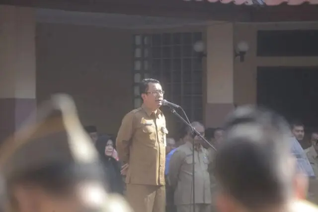 Pegawai Kurang Disiplin, Sekda Kota Tangerang Minta Kadis Lakukan Pembinaan Langsung Pegawai Kurang Disiplin, Sekda Kota Tangerang Minta Kadis Lakukan Pembinaan Langsung