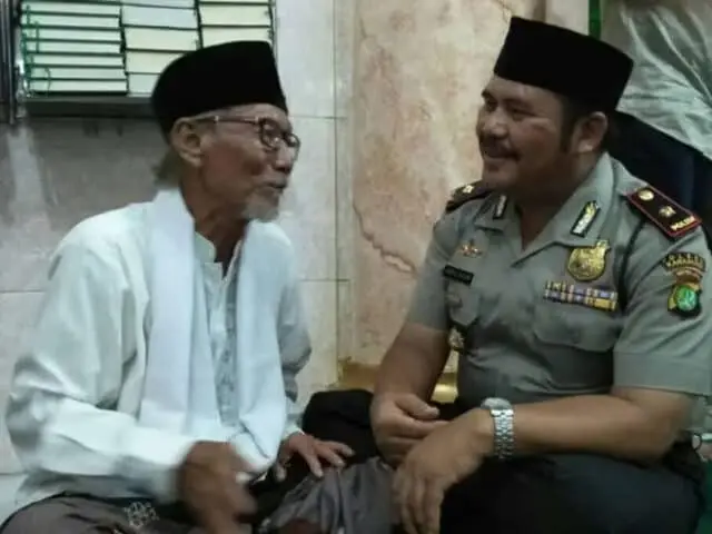 Kapolsek Karawaci Temui Ketua MUI Kota Tangerang Kapolsek Karawaci Temui Ketua MUI Kota Tangerang