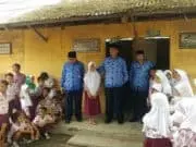 Wahidin Halim Janji Perjuangkan Kesejahteraan Guru Honorer Wahidin Halim Janji Perjuangkan Kesejahteraan Guru Honorer