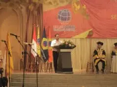 Wali Kota Tangerang Minta Wisudawan Lebih Melek Teknologi Wali Kota Tangerang Minta Wisudawan Lebih Melek Teknologi