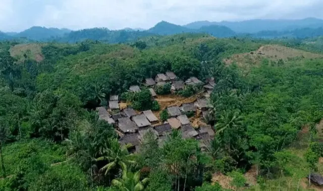 Kepercayaan ‘Selam Wiwitan’ Diminta Ditulis di Kolom KTP Agama Baduy Kepercayaan ‘Selam Wiwitan’ Diminta Ditulis di Kolom KTP Agama Baduy
