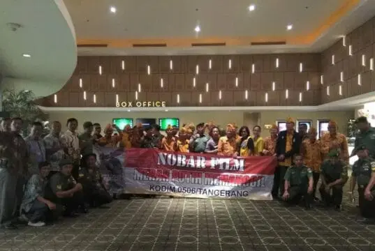 Kodim 0506/Tangerang Gelar Nobar Film Merah Putih Memanggil Bersama Veteran Kodim 0506/Tangerang Gelar Nobar Film Merah Putih Memanggil Bersama Veteran