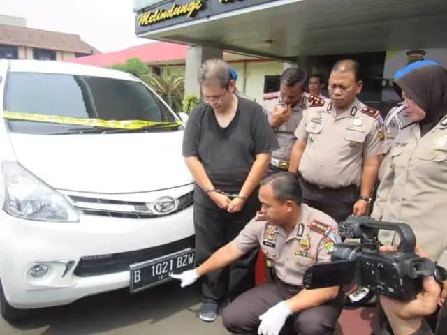 Polisi Tangkap Penerobos Razia Operasi Zebra di Jalan Benteng Betawi Kota Tangerang Polisi Tangkap Penerobos Razia Operasi Zebra di Jalan Benteng Betawi Kota Tangerang