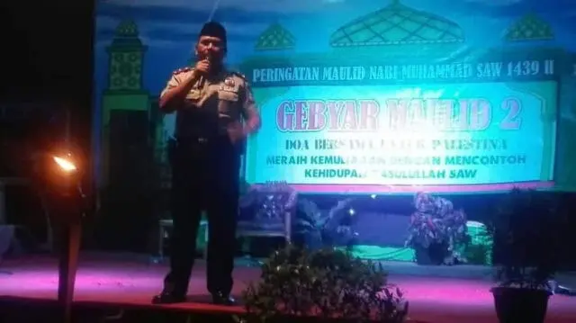Di Atas Panggung PHBI Maulid Nabi Muhammad SAW, Kapolsek Karawaci Sampaikan Bahaya Narkoba Di Atas Panggung PHBI Maulid Nabi Muhammad SAW, Kapolsek Karawaci Sampaikan Bahaya Narkoba