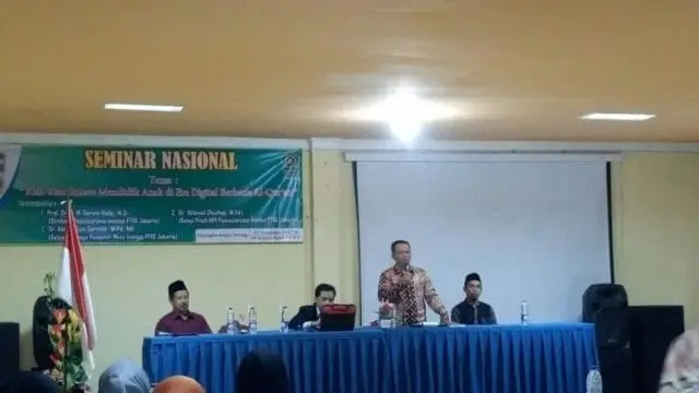 Institut PTIQ Jakarta Gelar Seminar Pendidikan Nasional di Era Digital Institut PTIQ Jakarta Gelar Seminar Pendidikan Nasional di Era Digital