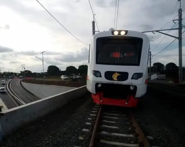 Cerita Penumpang Saat Menaiki Kereta Bandara Soetta Pelayanan Perdana