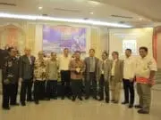 Wali Kota Tangerang: Kadin Harus Menjadi Tuan Rumah di Kotanya Sendiri Wali Kota Tangerang: Kadin Harus Menjadi Tuan Rumah di Kotanya Sendiri
