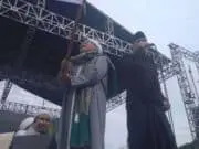 Ahmad Dhani Nyanyikan Lagu Aksi Bela Islam di Reuni 212 Ahmad Dhani Nyanyikan Lagu Aksi Bela Islam di Reuni 212