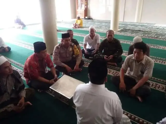 Jadi Muallaf, Tiga Pilar Batuceper Jadi Saksi Pembacaan Dua Kalimat Syahadat Jadi Muallaf, Tiga Pilar Batuceper Jadi Saksi Pembacaan Dua Kalimat Syahadat