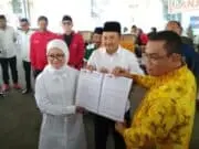 Paslon Iti Octavia dan Ade Sumardi Diusung 10 Partai Politik Paslon Iti Octavia dan Ade Sumardi Diusung 10 Partai Politik