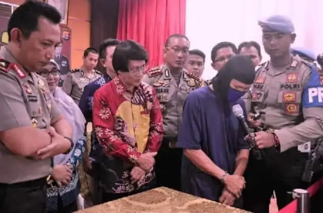 Polisi Tangerang Buka Posko Pengaduan, Korban Sodomi Bertambah 41 Anak Polisi Tangerang Buka Posko Pengaduan, Korban Sodomi Bertambah 41 Anak