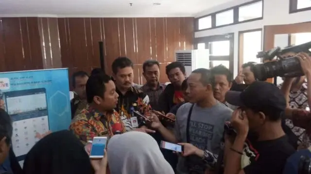 Pemkot Tangerang Launching Lima Aplikasi Pelayanan Pemkot Tangerang Launching Lima Aplikasi Pelayanan
