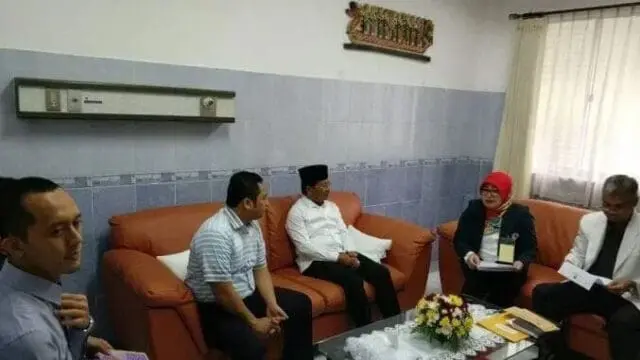 Arief-Sachrudin Lakukan Tes Kesehatan Arief-Sachrudin Lakukan Tes Kesehatan