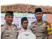 Kapolres Metro Tangerang Kota Rampungkan Target Bedah Rumah Warga Tidak Mampu Kapolres Metro Tangerang Kota Rampungkan Target Bedah Rumah Warga Tidak Mampu