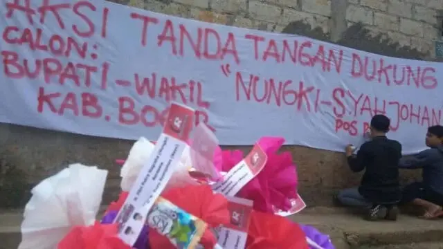 Posraya Indonesia Kabupaten Bogor Gelar Aksi Tanda Tangan dan Sebar Bunga Dukung Nungki-Syahjohan Posraya Indonesia Kabupaten Bogor Gelar Aksi Tanda Tangan dan Sebar Bunga Dukung Nungki-Syahjohan