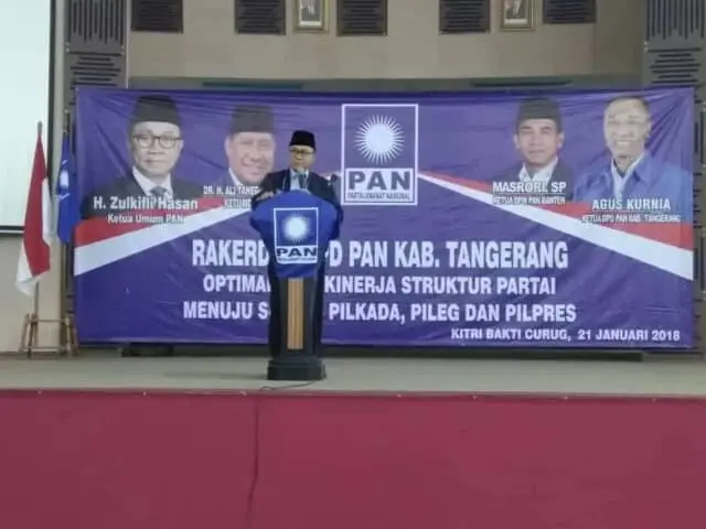 Gelar Rakerda PAN, Zulkifli Hasan Beri Dukungan Calon Bupati Zaki Iskandar
