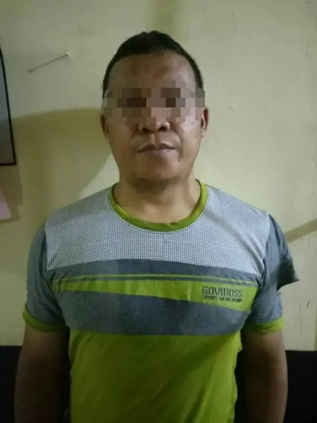 Diduga Sebagai Pengedar Narkoba, Seorang Pria Ditangkap Petugas Polsek Karawaci Diduga Sebagai Pengedar Narkoba, Seorang Pria Ditangkap Petugas Polsek Karawaci