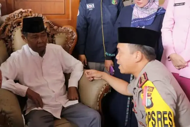 Polres Metro Tangerang Kota Gelar Jum&rsquo;at Berkah dan Polisi Peduli Kesehatan
