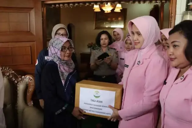 Polres Metro Tangerang Kota Gelar Jum&rsquo;at Berkah dan Polisi Peduli Kesehatan
