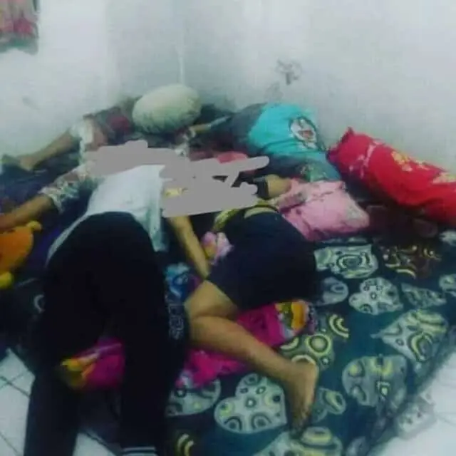Sadis, Satu Keluarga Bersimbah Darah Tewas Terbunuh di Kota Tangerang Sadis, Satu Keluarga Bersimbah Darah Tewas Terbunuh di Kota Tangerang