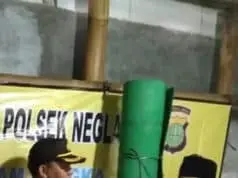 Kapolsek Neglasari Sumbang Karpet untuk Majelis Taklim Riyadlul Badi’ah Kapolsek Neglasari Sumbang Karpet untuk Majelis Taklim Riyadlul Badi'ah