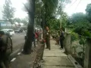 Tak Milik Ijin, Pemancangan Tiang Utilitas Kabel Udara PT MAP Dihentikan Tim Paku Bumi Satpol PP Tak Milik Ijin, Pemancangan Tiang Utilitas Kabel Udara PT MAP Dihentikan Tim Paku Bumi Satpol PP