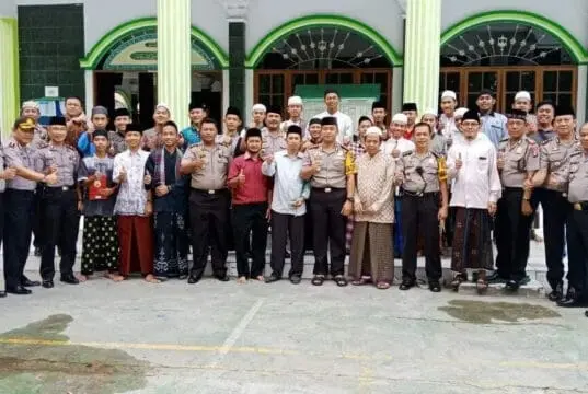 Maraknya Isu Ancaman Terhadap Ulama, Kapolres Metro Tangerang Kota Gelar Audensi Bersama Tokoh Agama Maraknya Isu Ancaman Terhadap Ulama, Kapolres Metro Tangerang Kota Gelar Audensi Bersama Tokoh Agama
