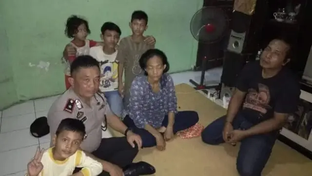 Diduga Sering Ribut Dengan Suami, Lia Coba Bunuh Diri di Tower Karang Tengah Diduga Sering Ribut Dengan Suami, Lia Coba Bunuh Diri di Tower Karang Tengah