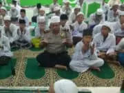 Kapolsek Neglasari Kunjungi Ponpes Al- Hasyimiyyah Kapolsek Neglasari Kunjungi Ponpes Al- Hasyimiyyah