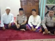 Kapolsek Ciledug Berharap Banyak Manfaat dari Kegiatan Shalat Shubuh Berjamaah Kapolsek Ciledug Berharap Banyak Manfaat dari Kegiatan Shalat Shubuh Berjamaah
