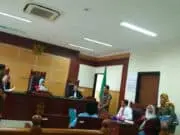 Satpol PP Kota Tangerang Ajukan PKL dan Penjual Miras ke Sidang Tipiring Satpol PP Kota Tangerang Ajukan PKL dan Penjual Miras ke Sidang Tipiring
