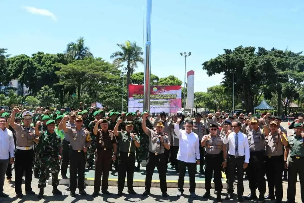 Kapolda Banten Beri Apresiasi Latihan Tripatra Sispam Kota Serang Kapolda Banten Beri Apresiasi Latihan Tripatra Sispam Kota Serang