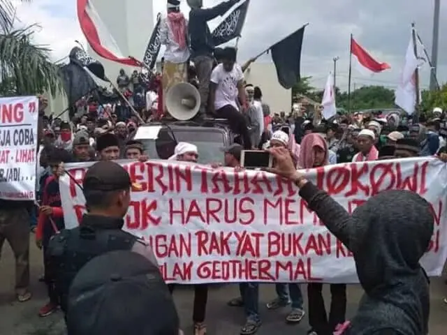 Masyarakat Padarincang Terus Gelorakan Perlawanan Masyarakat Padarincang Terus Gelorakan Perlawanan