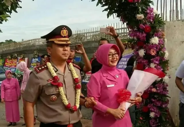 Pisah Sambut Kapolres Tangerang Selatan Berlangsung Haru Pisah Sambut Kapolres Tangerang Selatan Berlangsung Haru