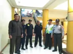 Kapolsub Sektor Palem Semi Aiptu Purwanto Giat Pengamanan Paskah Di Gereja Santo Agustinus Kapolsub Sektor Palem Semi Aiptu Purwanto Giat Pengamanan Paskah Di Gereja Santo Agustinus