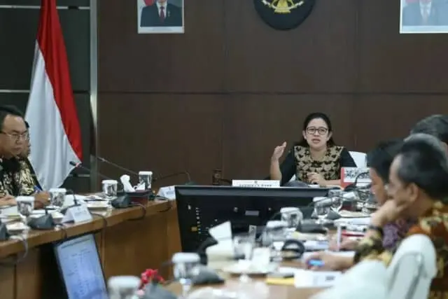 Jumlah PKH 2019 Akan Ditambah, Menko PMK Pimpin Rapat Tingkat Menteri Bersama Mensos dan Menteri PPN/Kepala Bappenas Jumlah PKH 2019 Akan Ditambah, Menko PMK Pimpin Rapat Tingkat Menteri Bersama Mensos dan Menteri PPN/Kepala Bappenas