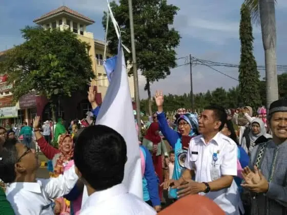 Antusias Ribuan Peserta Lomba Porseni Tingkat Paud dan TK Se-Kecamatan Karang Tengah Begitu Meriah
