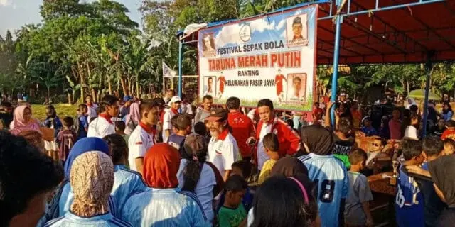 Taruna Merah Putih Kota Tangerang Menggelar Pertandingan Sepak Bola Ibu-Ibu di Pasirjaya Taruna Merah Putih Kota Tangerang Menggelar Pertandingan Sepak Bola Ibu-Ibu di Pasirjaya