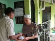 Lakukan Giat Patroli Biru, Anggota Polsubsektor Palem Semi Ajak Warga Tangkal Berita Hoax Lakukan Giat Patroli Biru, Anggota Polsubsektor Palem Semi Ajak Warga Tangkal Berita Hoax