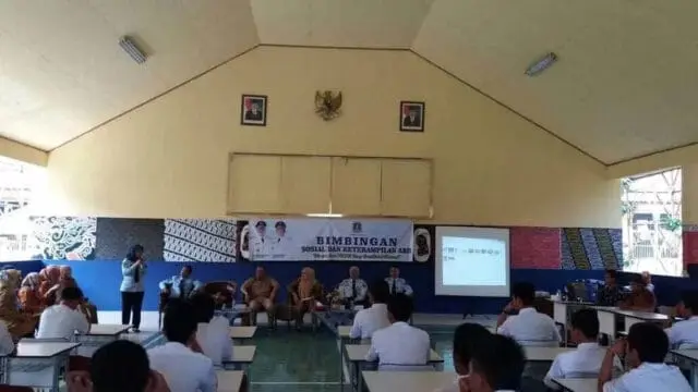 Dinsos Provinsi Banten Gelar Bimsos di LPKA Tangerang Dinsos Provinsi Banten Gelar Bimsos di LPKA Tangerang