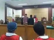 Kisah Pasangan yang Hidup Tanpa Ikatan Pernikahan Berakhir di Meja Hijau Kisah Pasangan yang Hidup Tanpa Ikatan Pernikahan Berakhir di Meja Hijau
